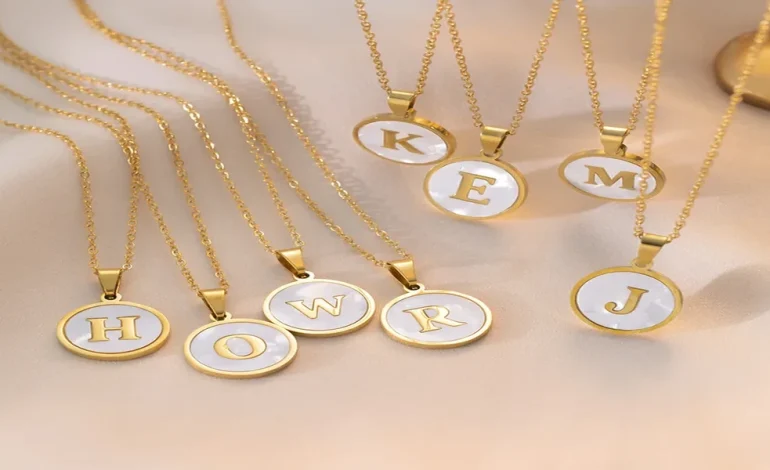 Wholesale Stainless Steel Necklaces: What Retailers Need to Know Before Buying in Bulk (2026 Guide)